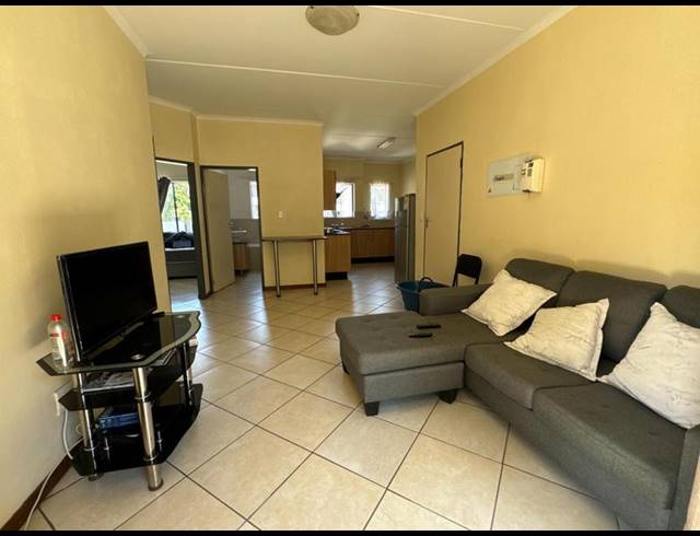 2 BEDROOM APARTMENT FOR SALE IN FERNDALE